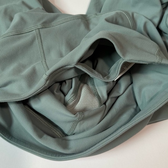 Athleta Elation Ultra Flare Stretchy Yoga Athleisure Pants in Minimalist Gray XS - Picture 12 of 12